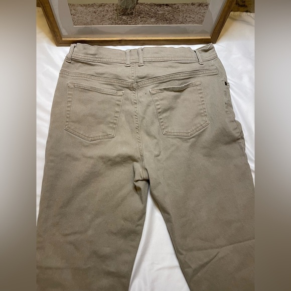 Gloria Vanderbilt size 10 khaki pants - Picture 3 of 7